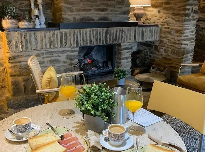 Real La Carteria 여관